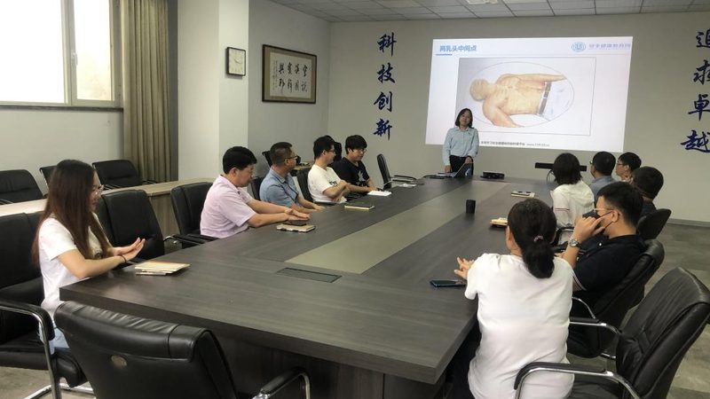 注册会计师培训面授课程费用通常由以下几个部分构成：