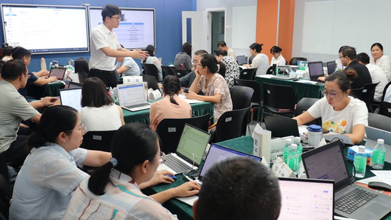 成都焊工培训学校对比
