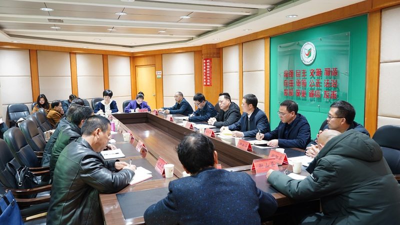 在线教育代理加盟：揭秘其背后的利与弊